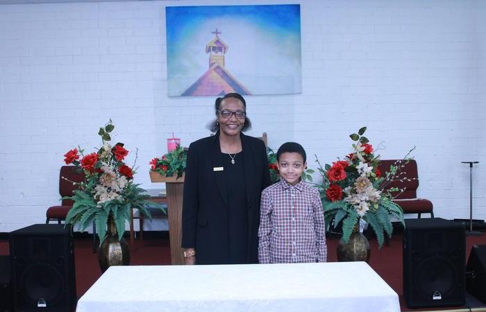 Usher Ministry - Senior/Youth